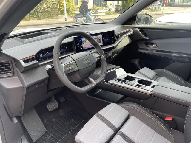 Opel Grandland 1.2 Turbo Hybrid GS Panorama dak/Focal Speakers/Electr achterklep.