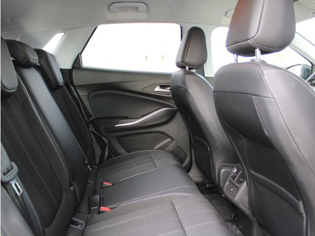 Opel Grandland 1.2 Turbo Business Elegance Automaat | Navi / Camera / Climate