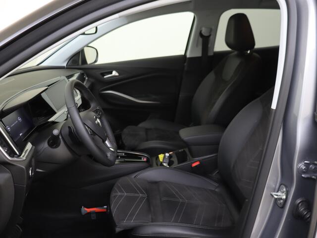 Opel Grandland 1.2 Turbo Hybrid Ultimate | AGR Stoelen | Elek. Achterklep | Camera | Carplay |