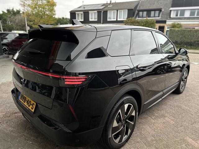 Opel Grandland 1.2 Turbo Hybrid GS AGR Stoelen/LED Matrix/Stoelverwarming