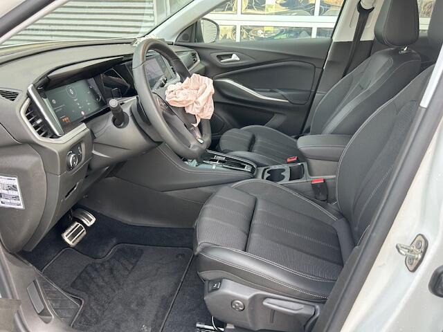 Opel Grandland 1.2 Turbo Level 3