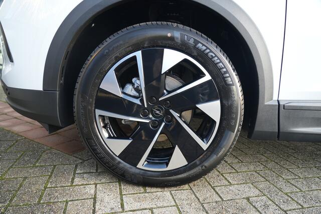 Opel Grandland 1.2 Turbo Hybrid GS 136pk Navigatie/HeadUp/360Camera