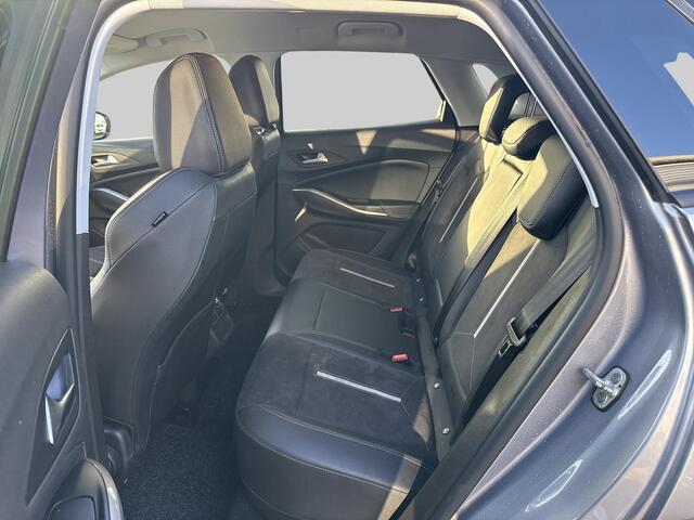 Opel Grandland 1.6 Turbo Plug-In Hybrid 4x4 GSe | 300 PK | 4X4 | Navigatie
