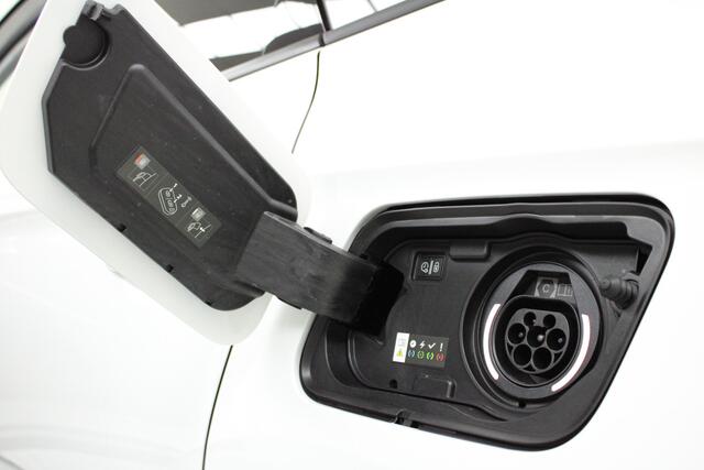 Opel Grandland 1.6 T PHEV 4x4 GSe Ultimate | Camera + PDC v&a / Dode Hoek / Navi Full / Elektr. Achterportier / AGR Alcantara Stoelen /