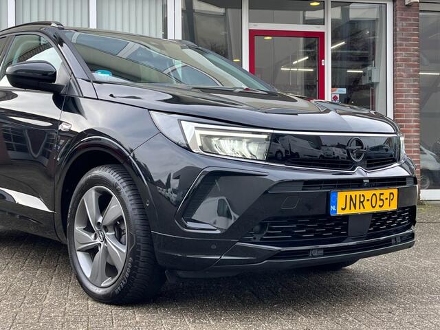 Opel Grandland 1.2 Turbo GS Line Automaat I Camera I Carplay I Comfort Stoelen I Full Led