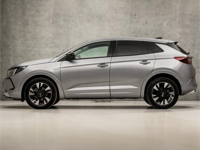 Opel Grandland 1.2 Turbo Elegance Sport Automaat (VIRTUAL COCKPIT, APPLE CARPLAY, GROOT NAVI, 360 CAMERA, SPORTSTOELEN, LEDER, LANE ASSIST, NIEUWE APK, NIEUWSTAAT)