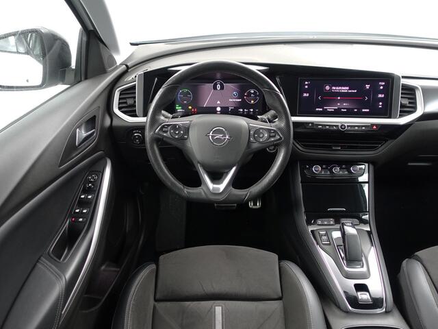 Opel Grandland 1.6 Turbo Plug-In Hybrid 4x4 GSe- Two Tone, Carplay, Android Auto, 360 Camera, Standkachel, Lane Assist