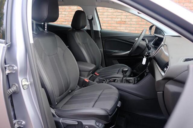 Opel Grandland 1.2 Turbo 130pk GS | Navi | App Connect | Climate | Cruise | Camera | Blind Spot | Winter Pakket