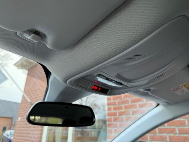 Opel Grandland 1.2 Turbo Bns Eleg 131PK TREKHAAK / STOEL&STUUR VERW. / CAMERA /