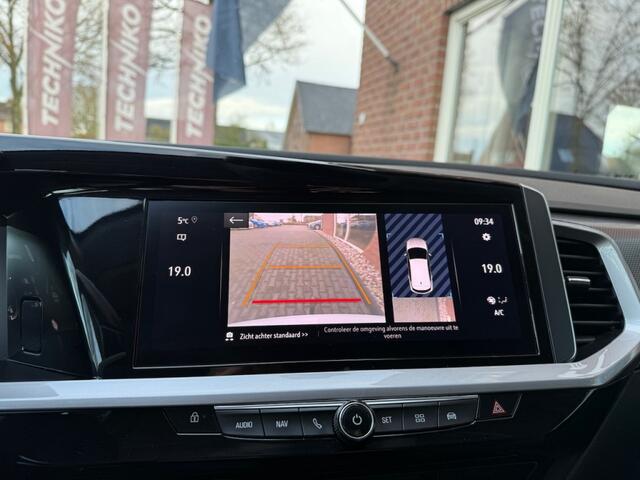 Opel Grandland 1.2 Turbo Bns Eleg 131PK TREKHAAK / STOEL&STUUR VERW. / CAMERA /