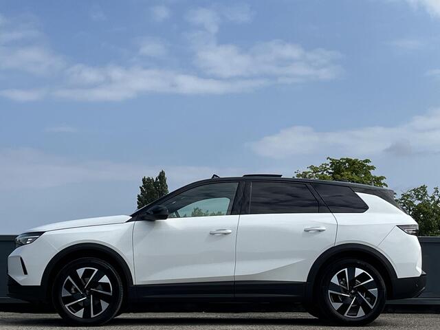 Opel Grandland GS 1.2 Hybrid 145pk e-DTC6 | SCHUIF/KANTELDAK | WINTERPACK | PREMIUM AUDIO |