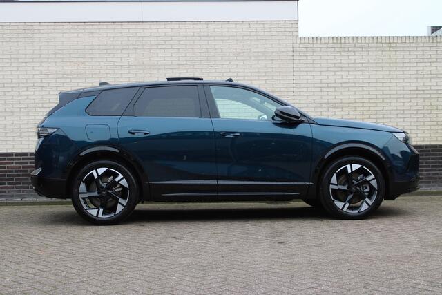 Opel Grandland 1.6 Turbo Plug-in-Hybrid Ultimate | Panoramadak | Trekhaak | Head-Up | FOCAL