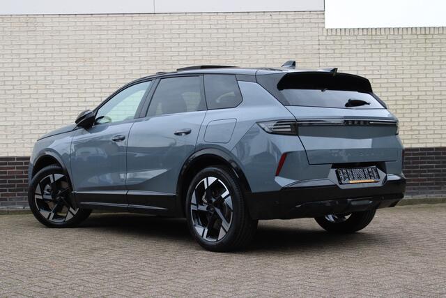 Opel Grandland 1.6 Turbo Plug-in-Hybrid Ultimate | Panoramadak | Trekhaak | Head-Up | FOCAL