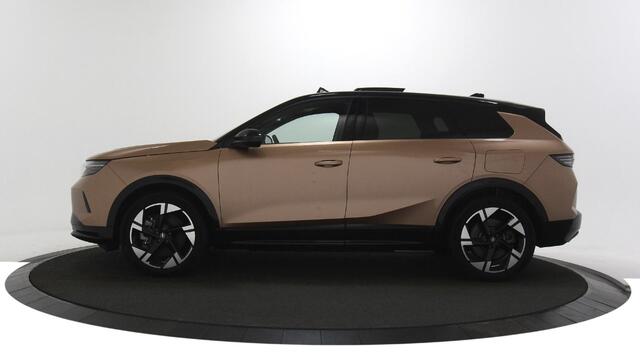 Opel Grandland Electric GS 73 kWh Panoramadak / Camera / Navigatie