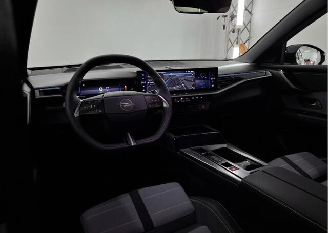 Opel Grandland Electric GS 73 kWh Panoramadak / Camera / Navigatie
