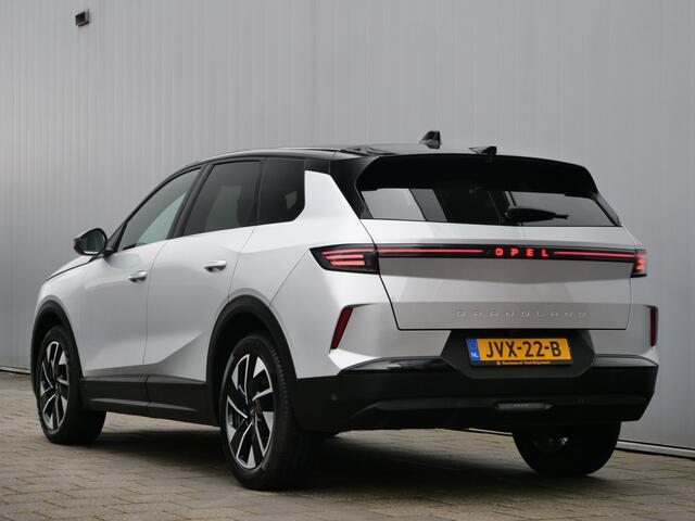 Opel Grandland 1.2 Turbo Hybrid GS 145 Pk Automaat Navi / DAB / Apple Carplay / Camera / Winterpakket
