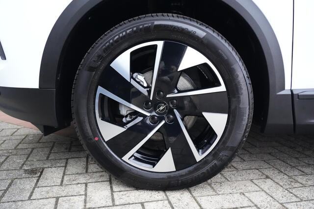 Opel Grandland 1.2 Turbo Hybrid GS 145pk Navigatie/HeadUp/360Camera