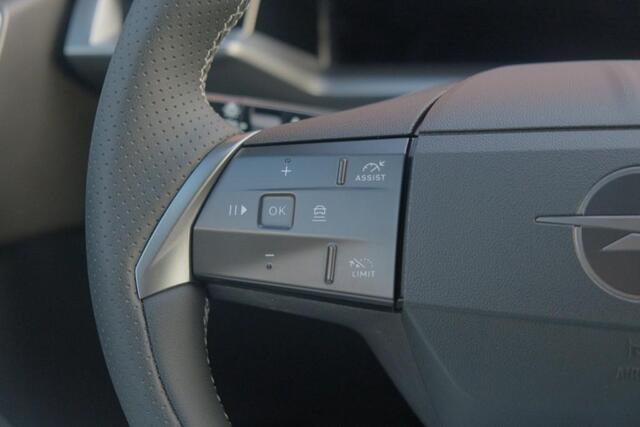 Opel Grandland 1.2 Turbo Hybrid 145pk Aut. GS | Navi | App Connect | Adaptive Cruise | Keyless | 360° Camera | Head-up Display | Matrix LED | Winter Pakket