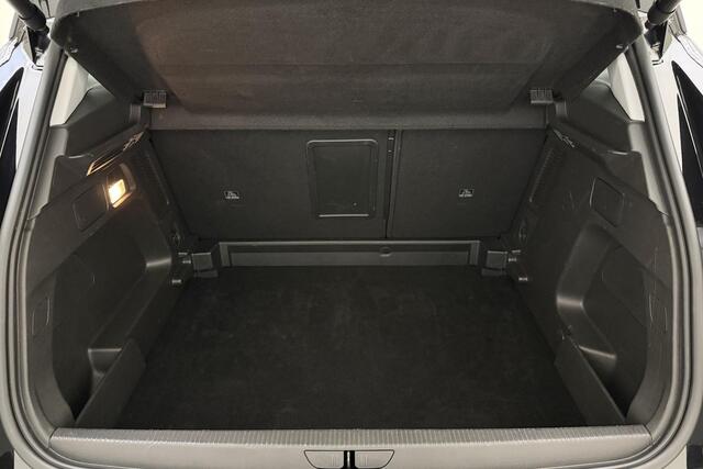 Opel Grandland 1.2 Turbo 130pk Automaat Ultimate | Navigatie | Camera | Alcantara | Elektrische achterklep | Stoel- en stuurverwarming | Verwarmbaar voorraam | 19" Lichtmetalen velgen