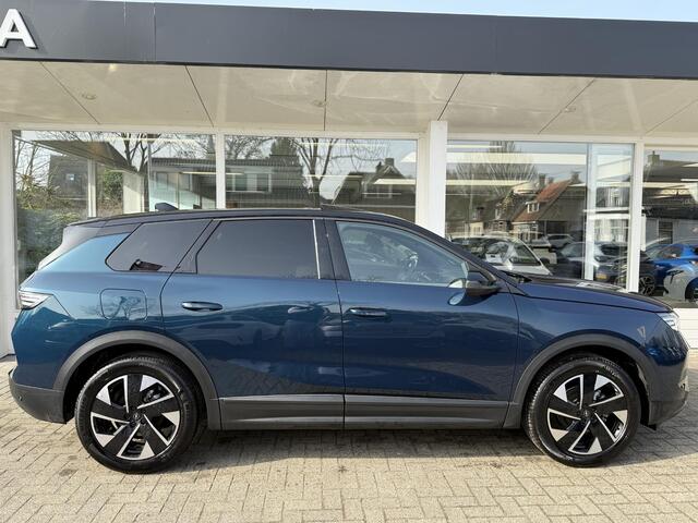 Opel Grandland 1.2 Automaat Hybrid GS | Focal Audio | Elektr. achterklep | Schuif-/ kanteldak | AGR Comfortstoelen | Achteruitrijcamera