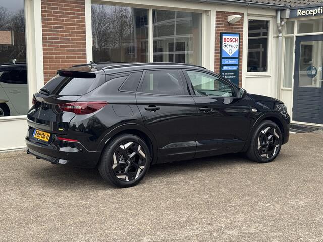 Opel Grandland 1.6 Turbo Plug-In Hybrid 4x4 GSe Automaat, Hybrid, 300 Pk, alle opties.