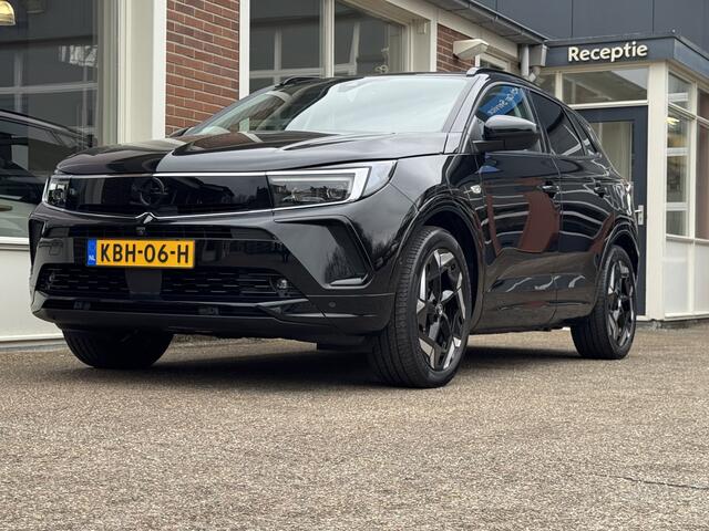 Opel Grandland 1.6 Turbo Plug-In Hybrid 4x4 GSe Automaat, Hybrid, 300 Pk, alle opties.