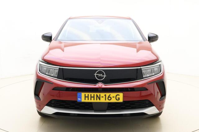 Opel Grandland 1.2 Turbo 130pk Automaat Level 3 | Adapt. Cruise control | Trekhaak | Elektrische achterklep | Climate control | Keyless | Camera | Verwarmd stuurwiel | LED verlichting | Lichtmetalen velgen | All-seasonbanden