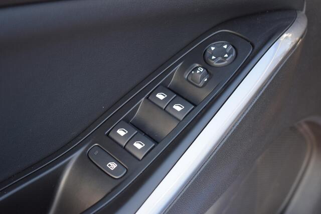 Opel Grandland 1.6 Turbo Plug-In Hybrid Level 3 Navi Airco Camera Km 52.000!!