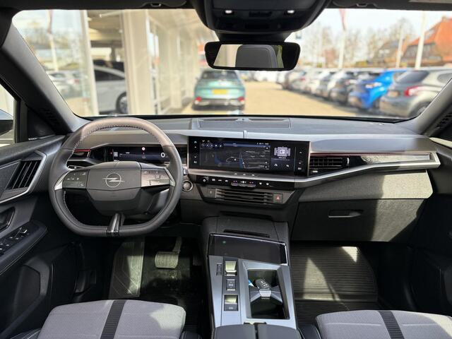Opel Grandland Hybrid Automaat GS | Focal Audio | Elektr. achterklep | Schuif-/ kanteldak | AGR Comfortstoelen | Achteruitrijcamera