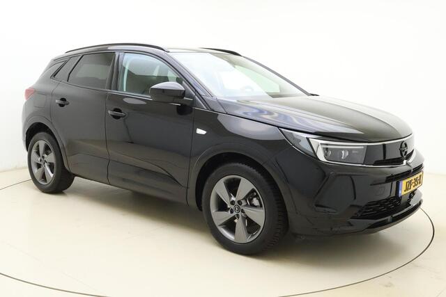 Opel Grandland 1.2 Turbo GS Line 130 PK | Navigatie | Camera | Keyless | Electrische achterklep | Dakrails | Stoel & Stuurverwarming | AGR Stoelen | Climate control
