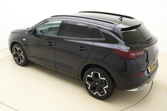 Opel Grandland 1.2 Turbo Ultimate | Climate & Cruise Control | Elektrische Achterklep | Stoelverwarming | Navigatie |