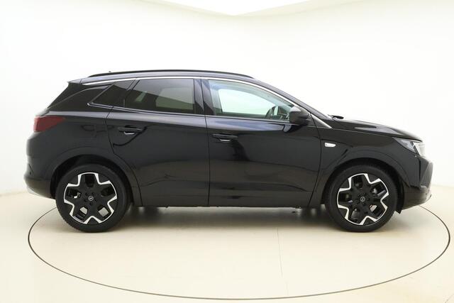 Opel Grandland 1.2 Turbo Ultimate | Climate & Cruise Control | Elektrische Achterklep | Stoelverwarming | Navigatie |