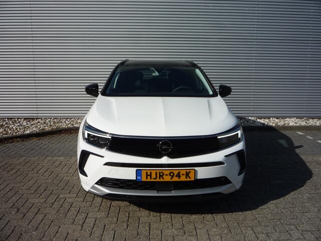 Opel Grandland 1.2 Turbo (130Pk) Ultimate Navi Camera Winterpakket Géén Aflever