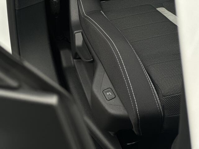 Opel Grandland 1.2 Turbo Hybrid Business Edition Trekhaak/Stoel+stuur verwarming/Electr achterklep.