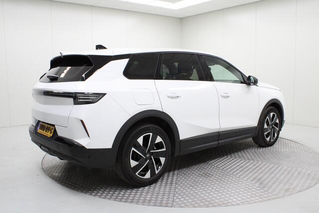 Opel Grandland 1.2 Turbo Hybrid GS | Adapt. Cruise | Head-Up Display | voorstoel(en) ergonomisch | Camera 360 PDC v&a | Stuurviel Verwarmd |