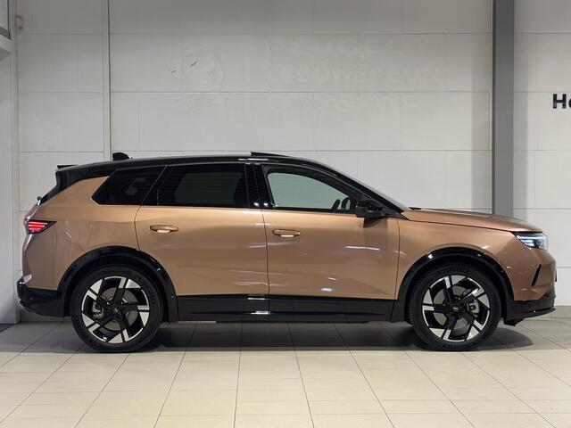 Opel Grandland Electric GS 73KWh 210pk | Hi-Fi FOCAL® | TREKHAAK | SCHUIF/KANTELDAK | LED PIXEL VERLICHTING | HEAD UP DISPLAY | ISOFIX |