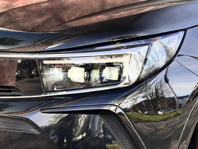 Opel Grandland GSE 1.6 PHEV Hybrid4 300pk e-EAT8 4x4 | ALCANTARA / LEDER | LED PIXEL VERLICHTING | AGR-STOELEN | TREKHAAK | NAVI | OPEL PURE PANEL | ISOFIX | KEYLESS | KONI ONDERSTEL |