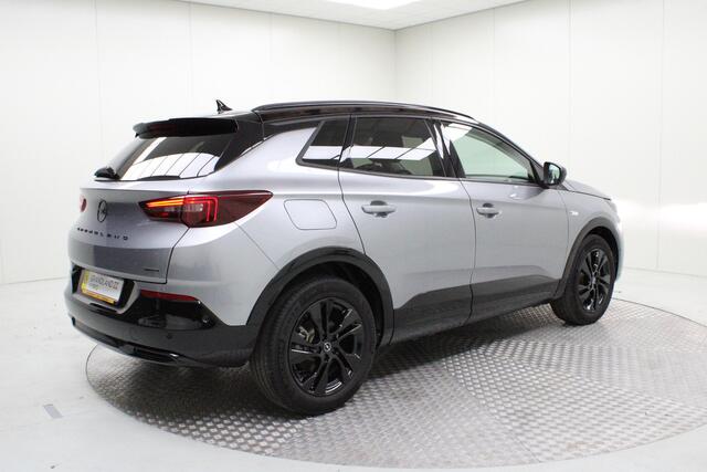 Opel Grandland 1.6 Turbo Plug-In Hybrid | Stuurwiel Verwarmd / AGR Stoelen / Keyless Entry & Start / Elektr. Bagageruimte / Apple Carplay & Android Auto