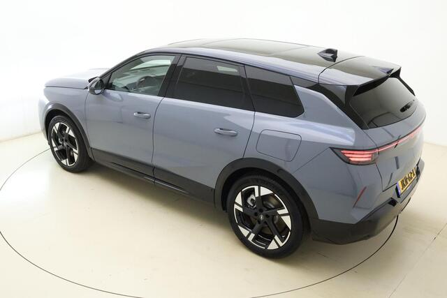 Opel Grandland 1.6 Turbo Plug-in-Hybrid GS | Panoramisch Schuifdak | 20" Lichtmetalen velgen | Electrische achterklep | Lederen bekleding | Stoel & Stuurverwarming