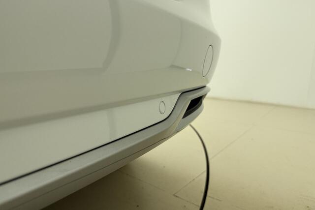 Opel Grandland 1.2 Turbo Ultimate | AGR - Stoelen | Climate & Cruise Control | 19INCH | Elektrische Achterklep | Stoelverwarming |