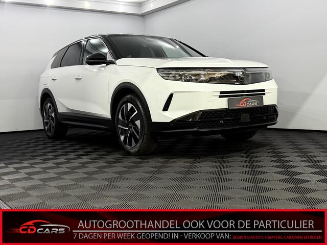Opel Grandland 1.2 Turbo Hybrid GS-e 360 Camera, Navi, Half leder, Keyless start, Virtual desk, Rijstrook correctie, Cruise control, Winterpakket