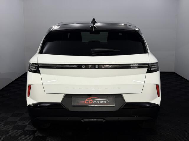 Opel Grandland 1.2 Turbo Hybrid GS-e 360 Camera, Navi, Half leder, Keyless start, Virtual desk, Rijstrook correctie, Cruise control, Winterpakket