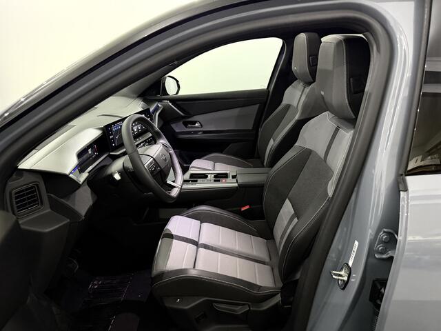 Opel Grandland 1.2 Turbo Hybrid GS-e Panoramadak, 360 Camera, Head-up display, Navi, Winterpakket, Keyless start Elektrische achterklep, Half leder, 1 Jaar garantie