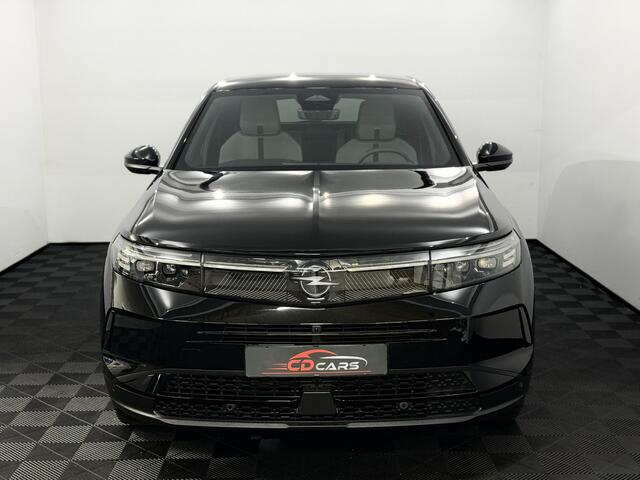 Opel Grandland 1.2 Turbo Hybrid GS-e 360 Camera, Navi, Half leder, Keyless start, Virtual desk, Rijstrook correctie, Cruise control, Winterpakket