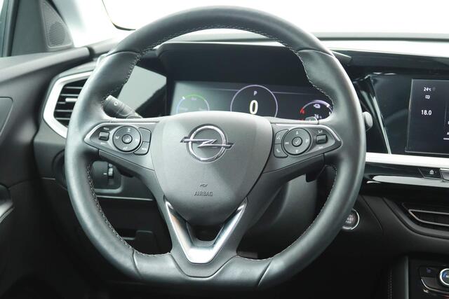Opel Grandland 1.6 TURBO HYBRID 300PK 4X4 ULTIMATE AUT8 | Navi | Winterpakket | Trekhaak