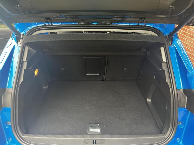 Opel Grandland Elegance 1.6 HYbrid PHEV 225pk e-EAT8 | ALCANTARA/LEDER | TREKHAAK | AGR-COMFORT STOELEN | LED VERLICHTING | ELEK. A. KLEP | NAVI PRO | APPLE CARPLAY / ANDROID AUTO | 360° CAMERA | ISOFIX |