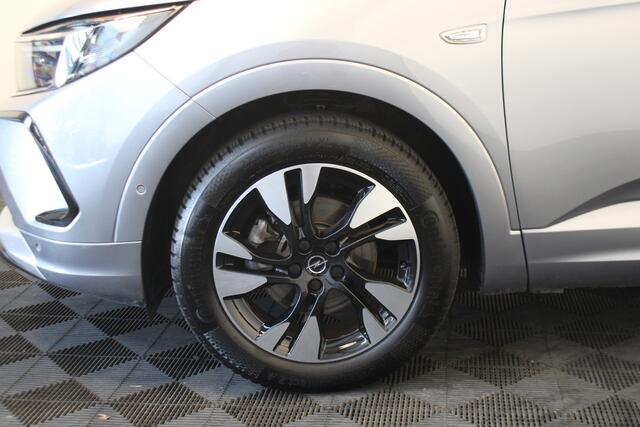 Opel Grandland 1.2 Turbo Elegance