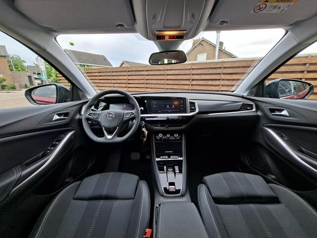 Opel Grandland 1.2 Turbo Black Edition, automaat|Camera|Carplay