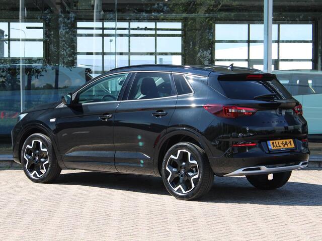 Opel Grandland 1.2 Turbo Ultimate Automaat | Camera/AGR-Stoelen/Navi/Alcantara