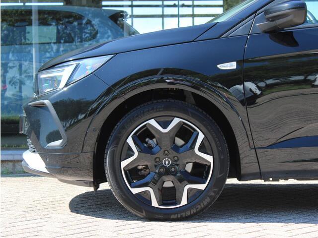 Opel Grandland 1.2 Turbo Ultimate Automaat | Camera/AGR-Stoelen/Navi/Alcantara